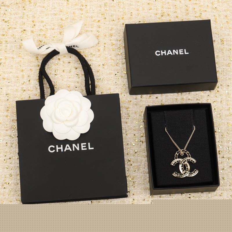 Ch*el necklaces